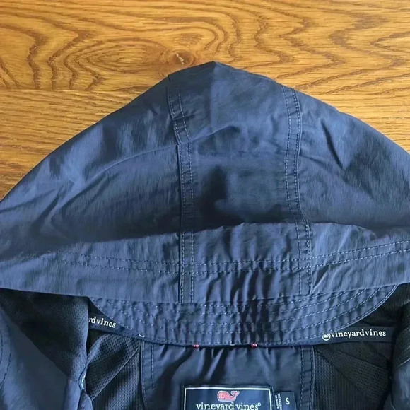 Vineyard Vines long, insulated, drawstring HTF utility jacket women’s small - Picture 3 of 15